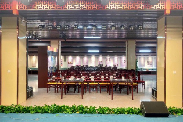 成都桑拿火锅养生新宠，体验极致休闲时光(2020年成都桑拿攻略)